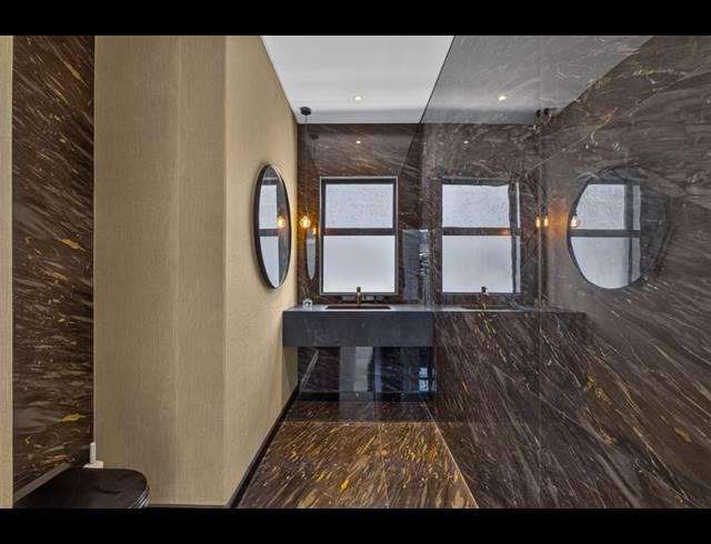 5 BEDROOM HOUSE FOR SALE IN BRYANSTON